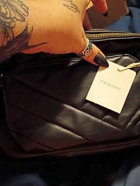 Primark Black Quilted Faux Leather Crossbody with Gold Zip